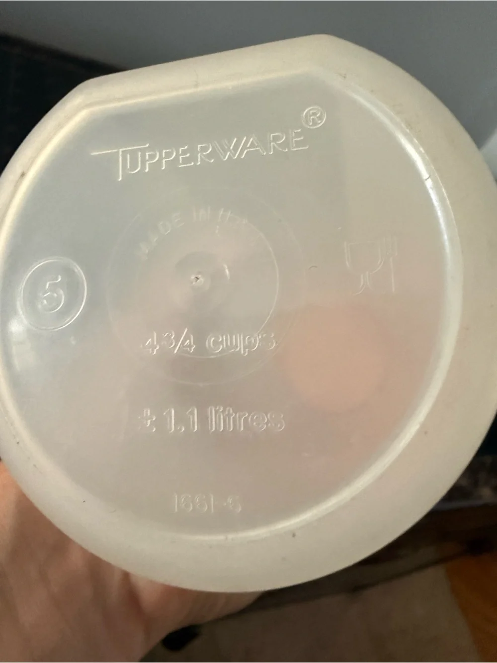 Vintage Tupperware Spaghetti Pasta Keeper